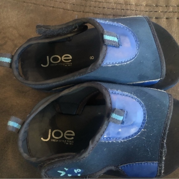 2 for $10 Joe Fresh Blue Sandals Toddler Size 8 - Picture 2 of 5